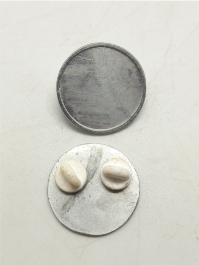 blank-circle-pin