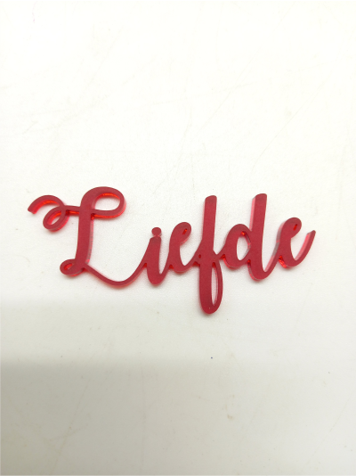 &quotliefde"-perspex-cutout