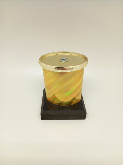 trophy-base-oval-gold-pole-82mm